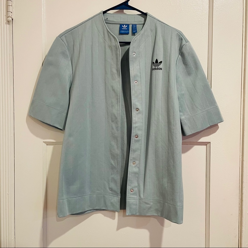 Adidas baseball jersey tshirt green Size XS